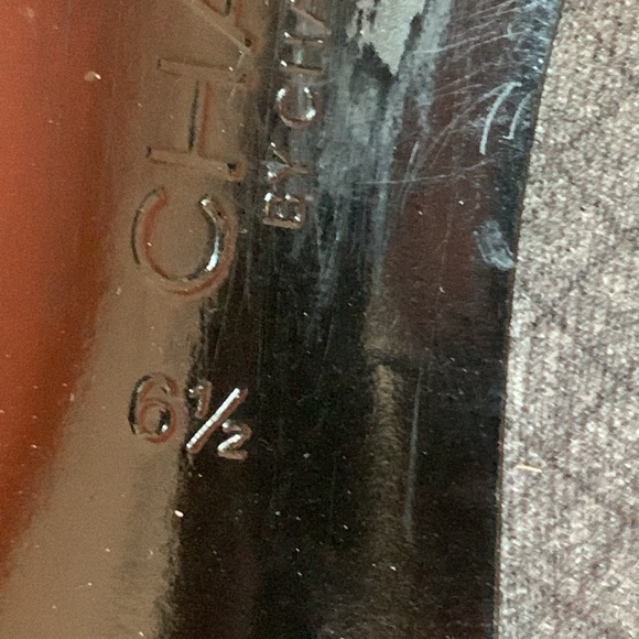 Charles by Charles David Grey Heels Vibram Sole 6 1/2 - Picture 10 of 10